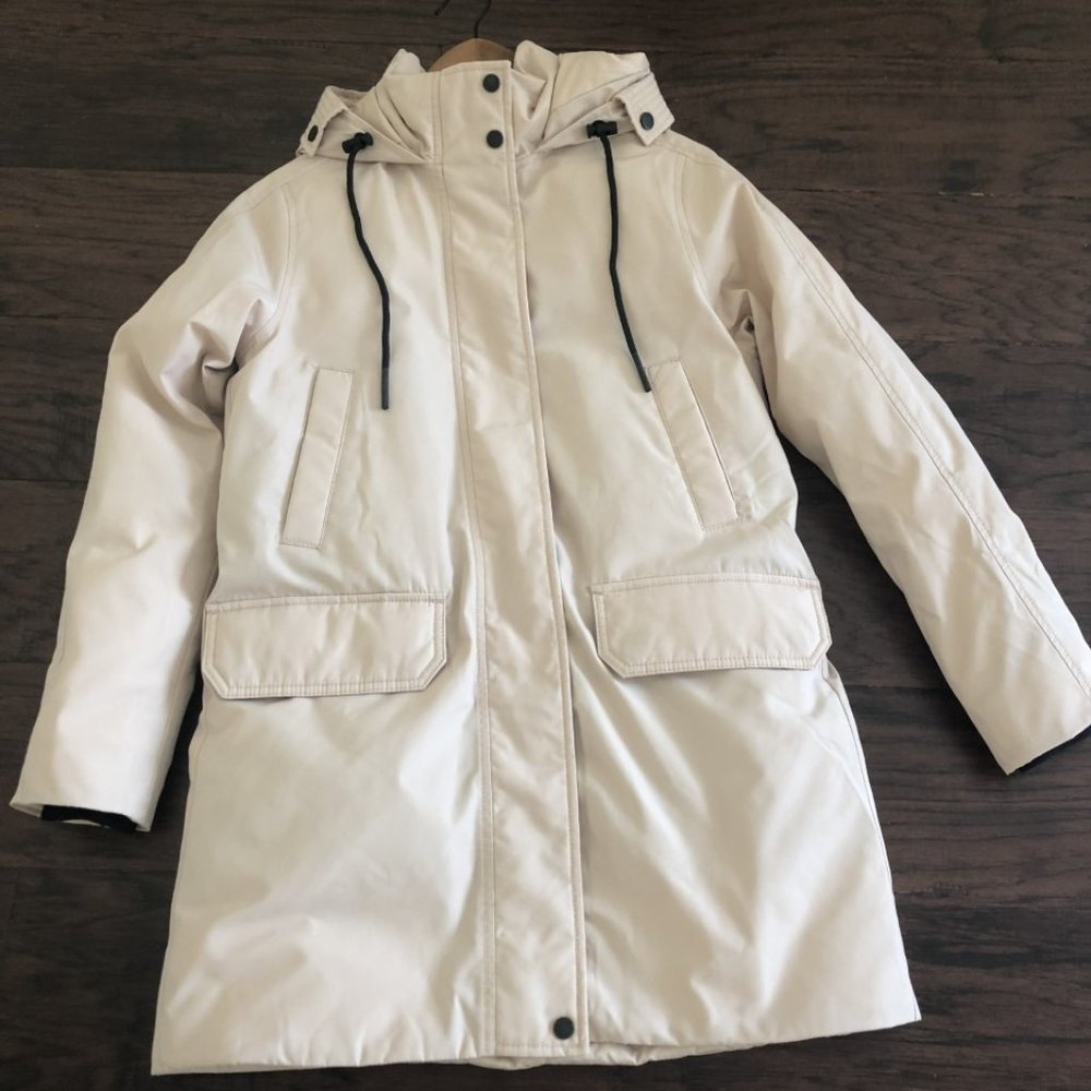 Everlane ReNew Puff Coat